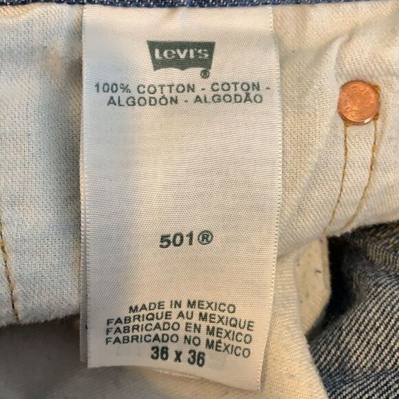 Levi’s 501 XX Vintage button fly jeans - Picture 8 of 11